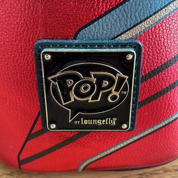 Disney Loungefly medium sized backpack - Picture 5 of 10